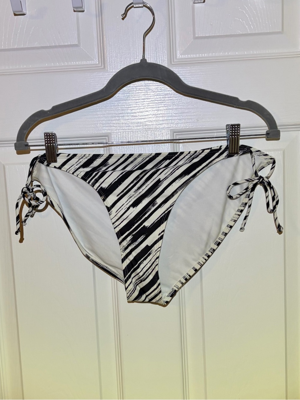 OP Vibrant Sexy Black & White Striped Tie-Side Bikini Bottoms. XL
